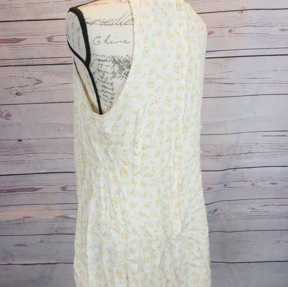 Urban Outfitters Floral Dress - Picture 6 of 6